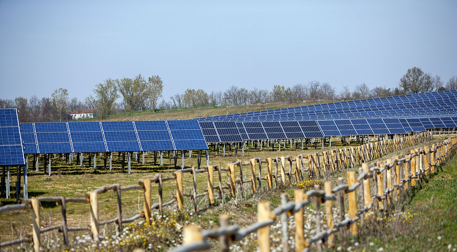 Impianto ricavare energia solare fotovoltaica rinnovabile Valenza Fornace